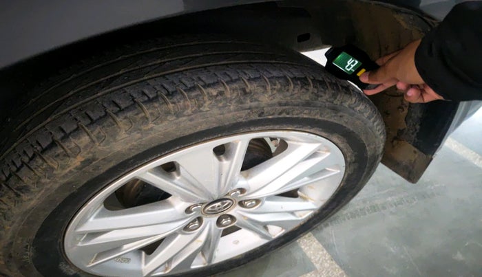 2018 Toyota Innova Crysta 2.7 ZX AT 7 STR, Petrol, Automatic, 58,092 km, tyre