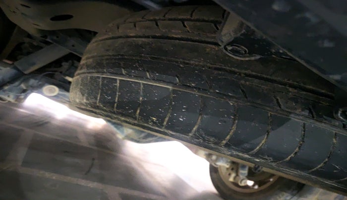 2018 Toyota Innova Crysta 2.7 ZX AT 7 STR, Petrol, Automatic, 58,092 km, tyre