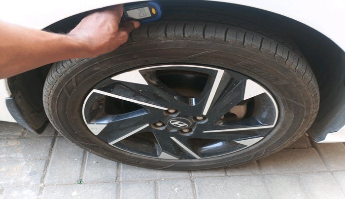 2021 Hyundai Verna SX (O) 1.5 CRDI, Diesel, Manual, 46,724 km, tyre