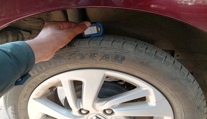 2016 Honda Jazz 1.2L I-VTEC V AT, Petrol, Automatic, 22,324 km, tyre