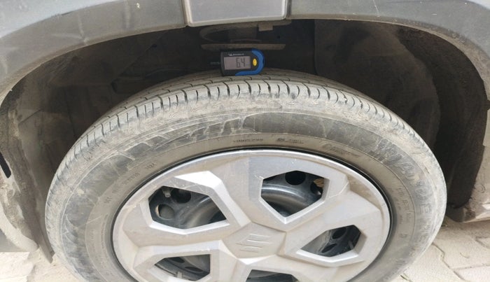 2024 Maruti BREZZA LXI S- CNG, CNG, Manual, 12,813 km, tyre