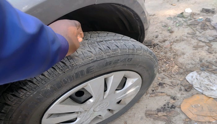 2014 Maruti Swift Dzire VXI, Petrol, Manual, 74,318 km, tyre