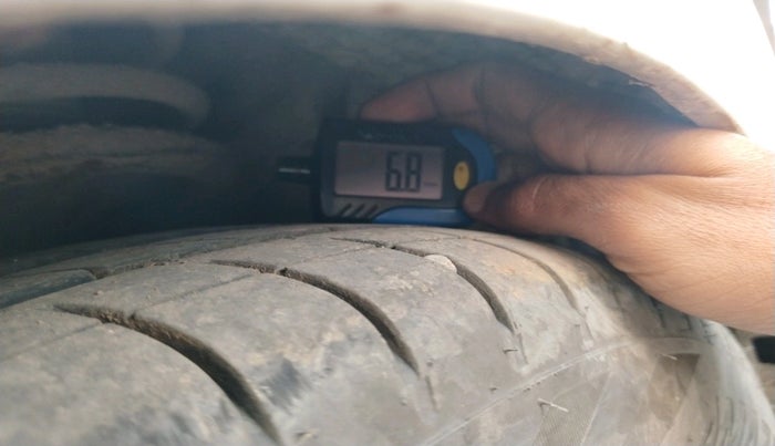 2012 Hyundai i20 MAGNA 1.4 CRDI, Diesel, Manual, 1,63,004 km, tyre