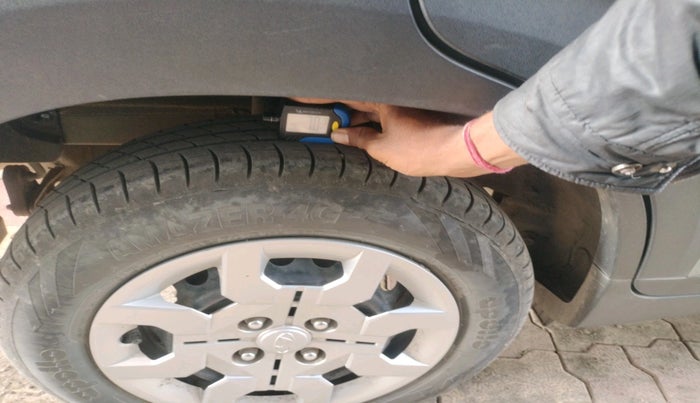 2024 Hyundai EXTER S 1.2 CNG MT, Petrol, Manual, 20,926 km, tyre