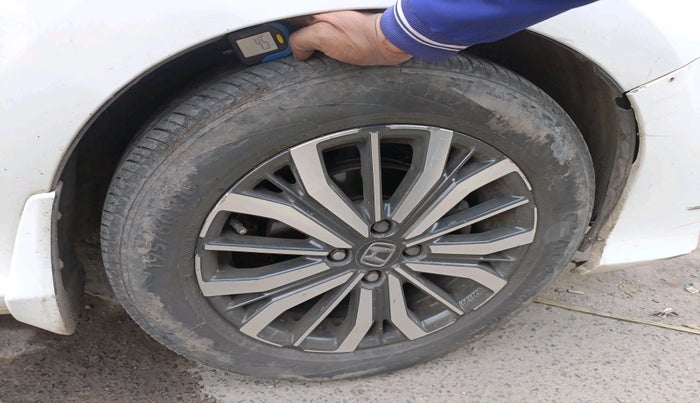 2017 Honda City 1.5L I-VTEC VX CVT, Petrol, Automatic, 84,822 km, tyre