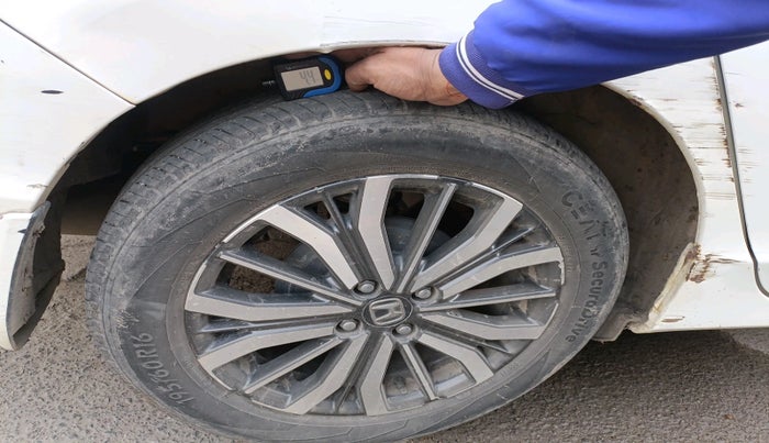 2017 Honda City 1.5L I-VTEC VX CVT, Petrol, Automatic, 84,822 km, tyre