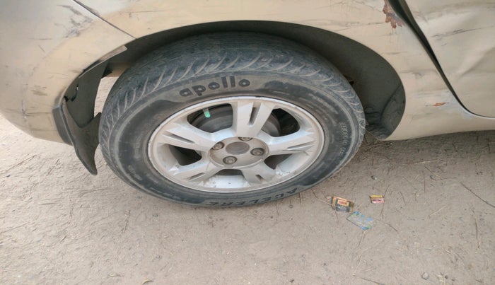 2011 Hyundai i20 SPORTZ 1.2, Petrol, Manual, 83,188 km, tyre