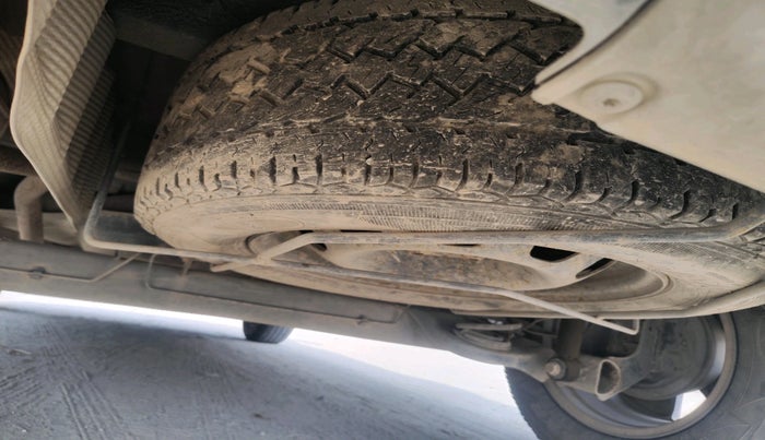 2017 Renault Duster 85 PS RXZ DIESEL, Diesel, Manual, 1,02,889 km, tyre