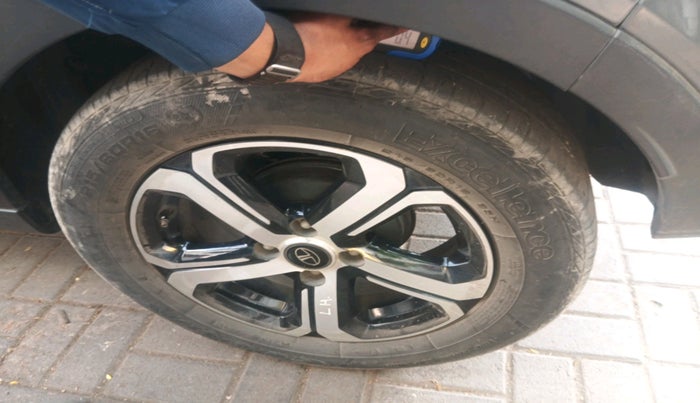 2021 Tata NEXON XZ PLUS (O) PETROL, Petrol, Manual, 43,436 km, tyre