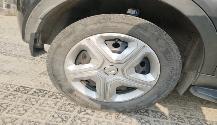 2019 Tata NEXON XM DIESEL, Diesel, Manual, 1,14,585 km, tyre