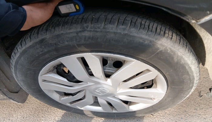 2015 Honda City 1.5L I-VTEC SV, Petrol, Manual, 64,087 km, tyre