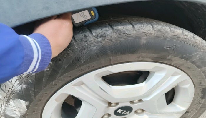 2020 KIA SONET HTK PLUS 1.2, Petrol, Manual, 54,646 km, tyre