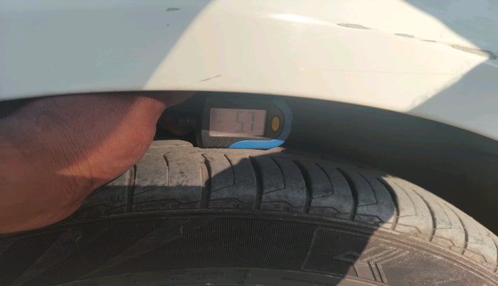 2015 Mercedes Benz A Class A200 CDI SPORT, Diesel, Automatic, 90,269 km, tyre