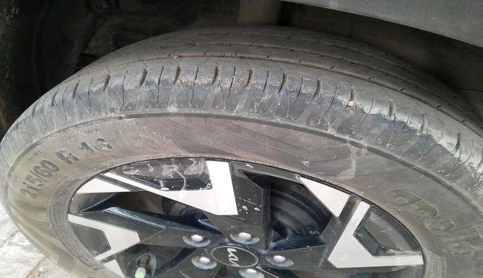 2023 KIA SONET X LINE 1.0 DCT, Petrol, Automatic, 38,730 km, tyre