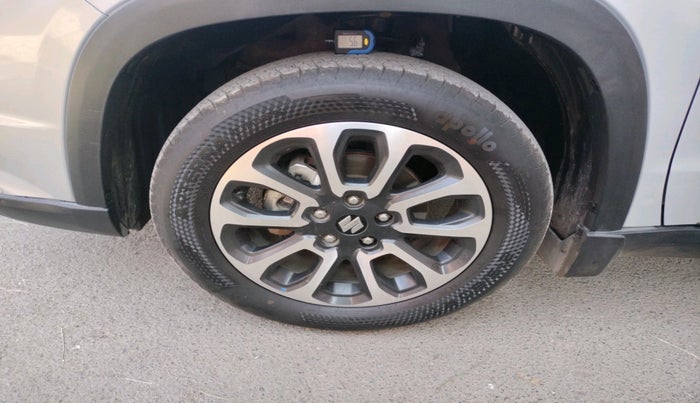 2023 Maruti Grand Vitara ZETA SMART HYBRID AT, Petrol, Automatic, 39,533 km, tyre