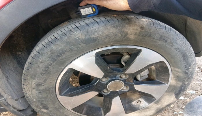 2018 Tata NEXON XZ PLUS PETROL, Petrol, Manual, 81,818 km, tyre