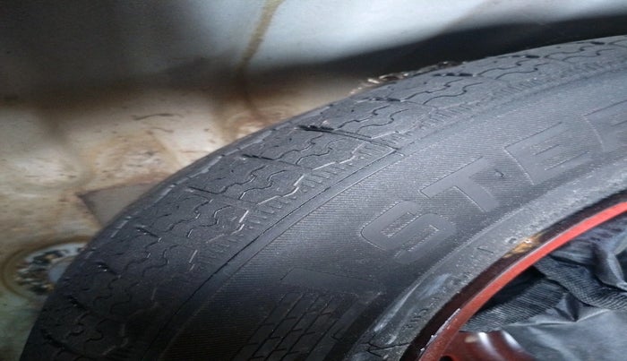 2023 Nissan MAGNITE XE, Petrol, Manual, 39,582 km, tyre