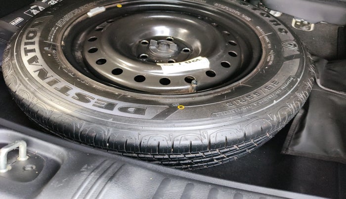 2021 Jeep Compass SPORT 1.4 PETROL DCT, Petrol, Automatic, 51,159 km, tyre