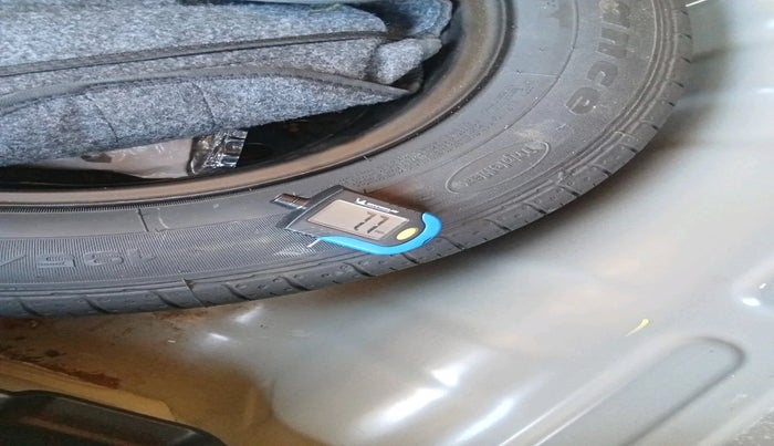 2025 KIA SONET HTK Plus (O) 1.2 Petrol MT, Petrol, Manual, 21,203 km, tyre