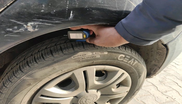 2011 Skoda Fabia ACTIVE 1.2 MPI, CNG, Manual, 1,02,563 km, tyre