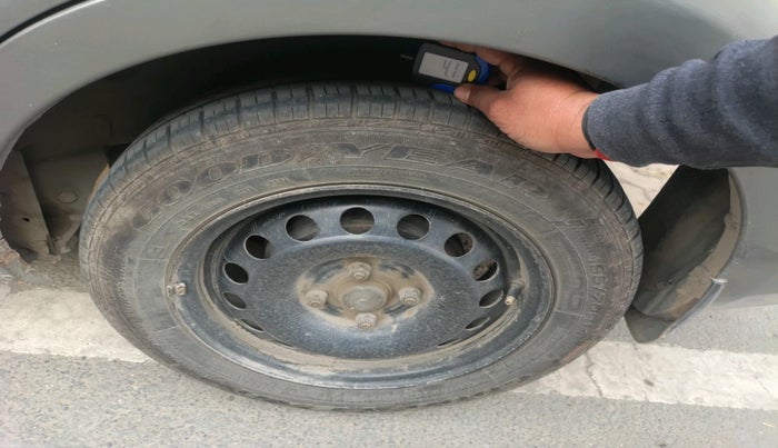 2017 Chevrolet Sail 1.3 LS ABS, Diesel, Manual, 1,38,134 km, tyre