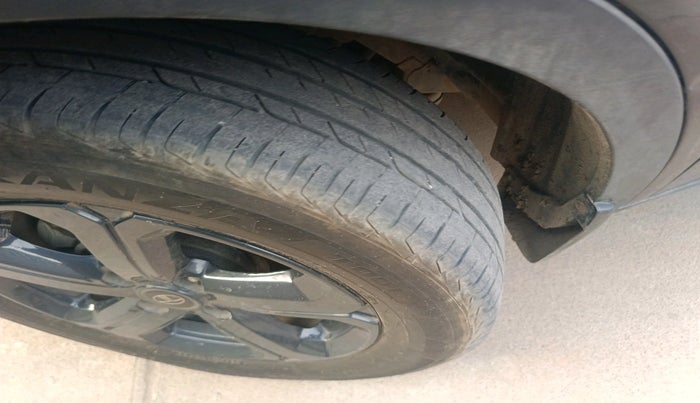 2022 Tata NEXON XZ PLUS (O) PETROL DARK EDITION, Petrol, Manual, 38,833 km, tyre