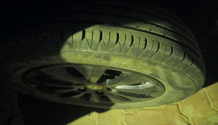 2021 Toyota URBAN CRUISER HIGH GRADE MT, Petrol, Manual, 26,826 km, tyre