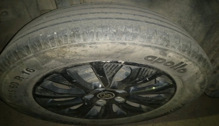 2021 Toyota URBAN CRUISER HIGH GRADE MT, Petrol, Manual, 26,826 km, tyre