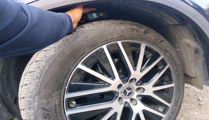 2020 Mercedes Benz GLC CLASS 220d 4MATIC , Diesel, Automatic, 99,272 km, tyre