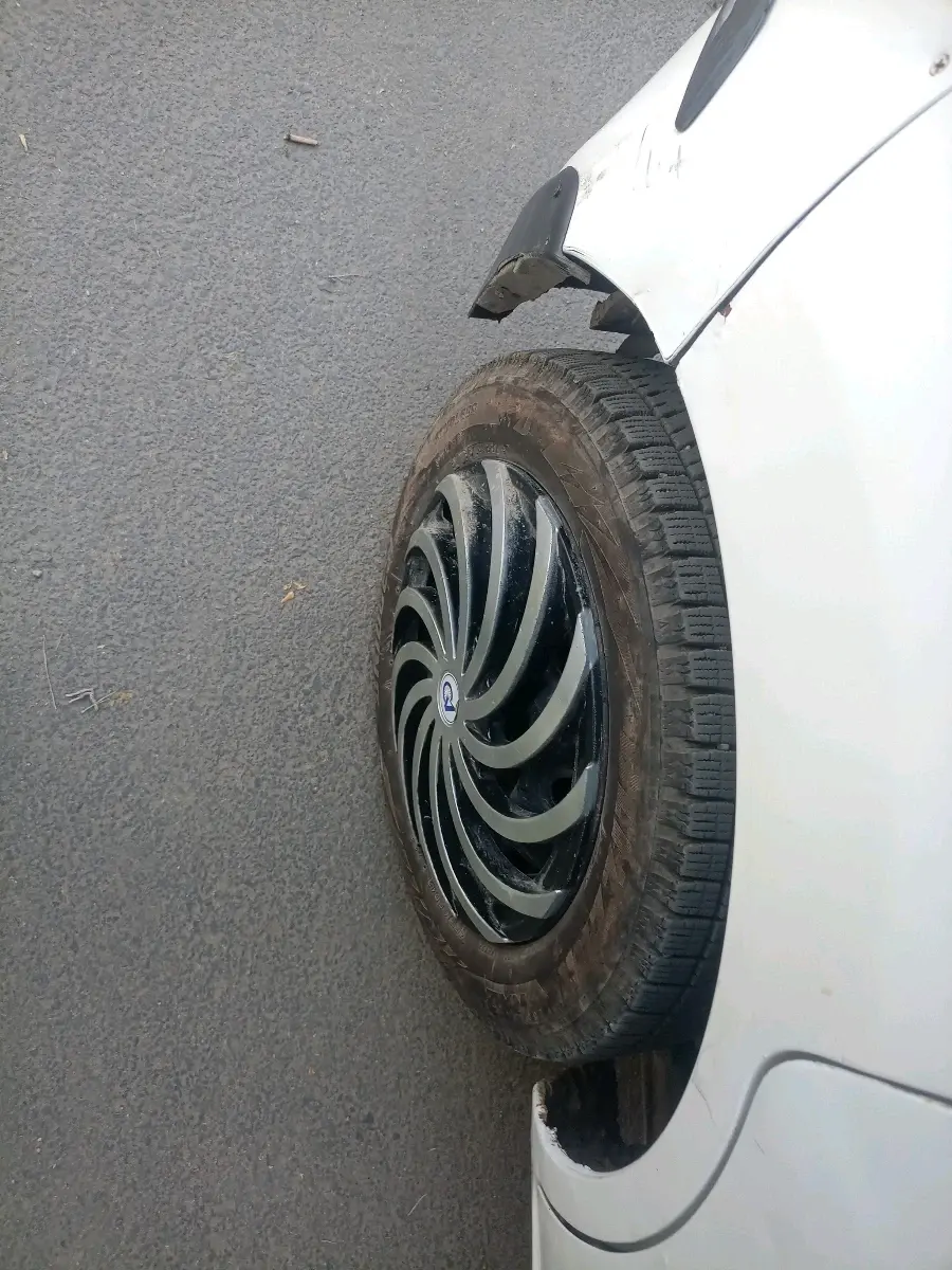 2018 Maruti Alto K10 VXI, Petrol, Manual, 87,000 km, tyre