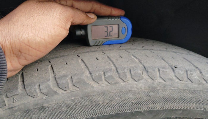 2016 Hyundai Elite i20 MAGNA 1.2, Petrol, Manual, 76,501 km, tyre