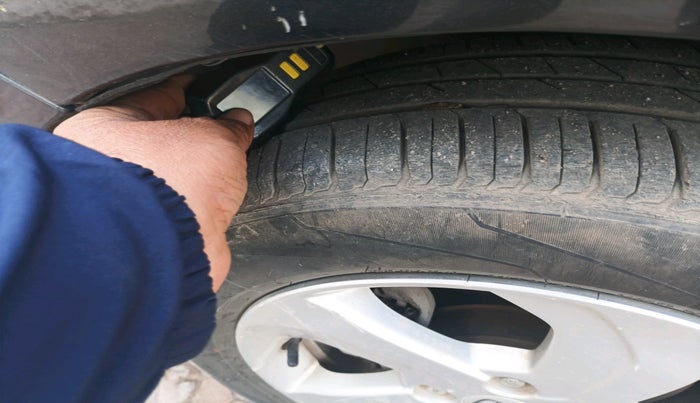 2014 Honda City 1.5L I-VTEC V MT, Petrol, Manual, 47,372 km, tyre