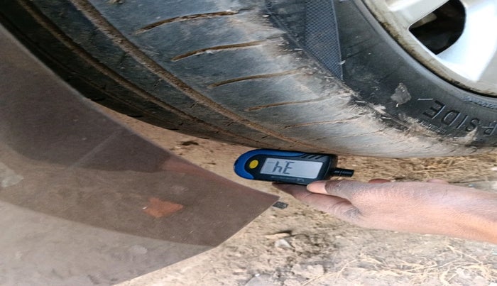 2018 Tata Tiago XZ PETROL, Petrol, Manual, 39,415 km, tyre