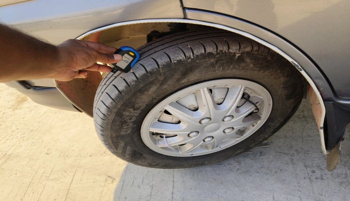 2019 Maruti Eeco 5 STR WITH A/C+HTR, Petrol, Manual, 2,51,210 km, tyre