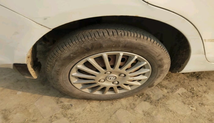 2016 Maruti Swift Dzire VDI, Diesel, Manual, 85,190 km, tyre