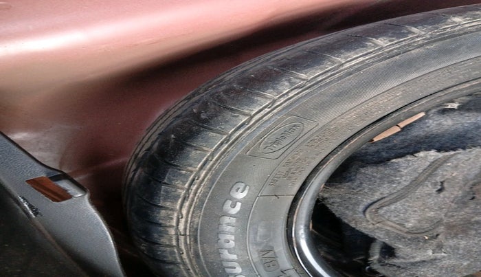 2016 Hyundai i20 Active 1.4 S, Diesel, Manual, 1,17,031 km, tyre