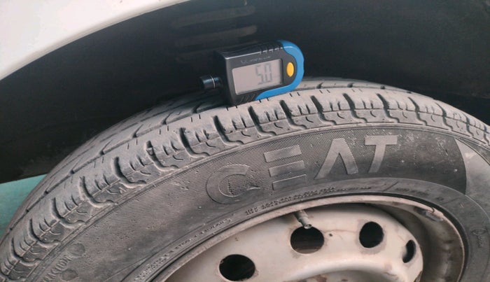 2019 Maruti Eeco 5 STR WITH A/C+HTR, Petrol, Manual, 86,998 km, tyre