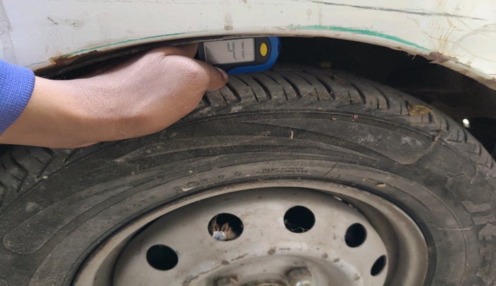 2011 Hyundai i10 ERA 1.1, Petrol, Manual, 84,248 km, tyre