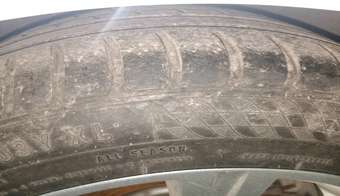 2011 Jaguar XF 3.0 DIESEL, Diesel, Automatic, 92,874 km, tyre