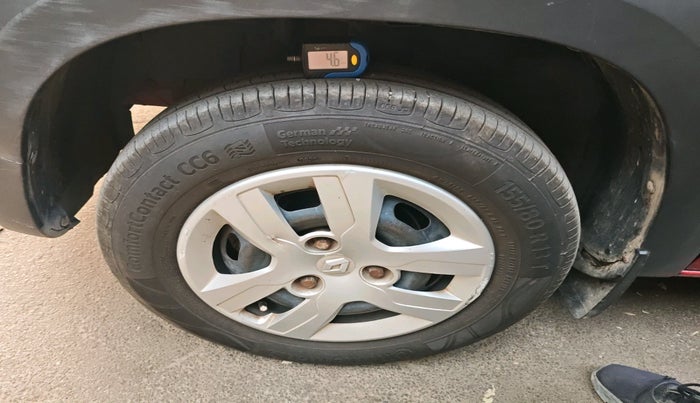 2016 Renault Kwid RXT 1.0 AMT (O), Petrol, Automatic, 27,052 km, tyre