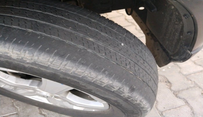 2019 Mahindra Scorpio S11 2WD, Diesel, Manual, 2,26,468 km, tyre