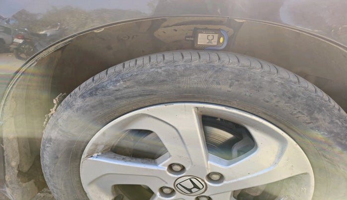 2015 Honda City 1.5L I-DTEC VX, Diesel, Manual, 1,09,000 km, tyre