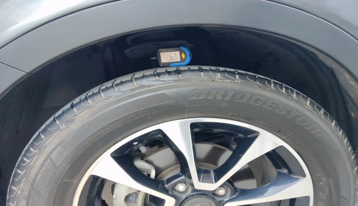 2021 Tata NEXON XZ PLUS PETROL, Petrol, Manual, 29,465 km, tyre