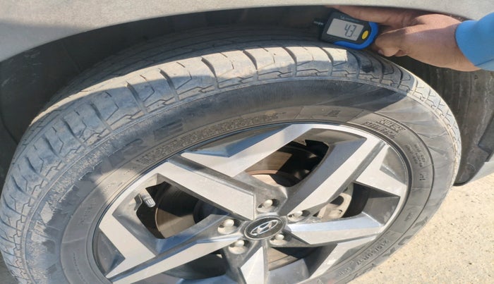 2022 Hyundai ALCAZAR PRESTIGE(O) EXE 1.5 AT 7STR, Diesel, Automatic, 47,800 km, tyre