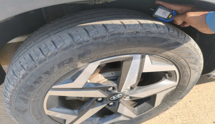 2022 Hyundai ALCAZAR PRESTIGE(O) EXE 1.5 AT 7STR, Diesel, Automatic, 47,800 km, tyre