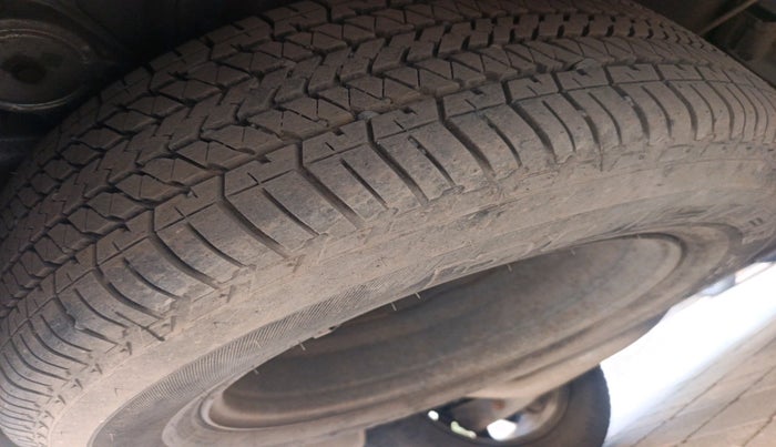 2016 Mahindra XUV500 W10, Diesel, Manual, 87,349 km, tyre