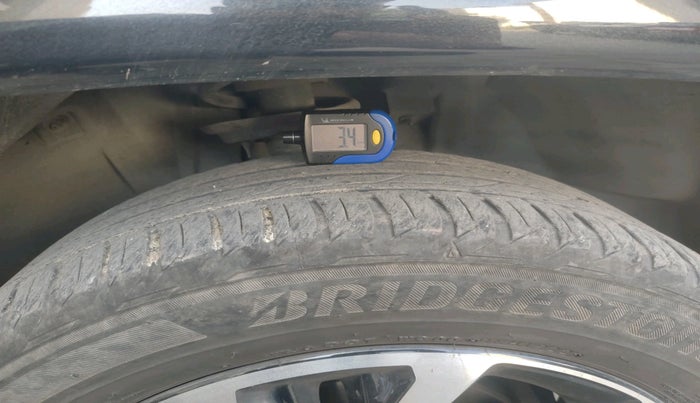 2022 Jeep Compass MODEL S (O) DIESEL 4X4 AT, Diesel, Automatic, 47,290 km, tyre