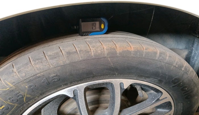 2018 Maruti Swift ZXI PLUS, Petrol, Manual, 48,926 km, tyre