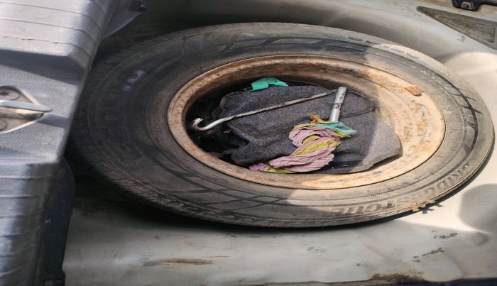 2016 Hyundai Elite i20 MAGNA 1.2, Petrol, Manual, 1,03,850 km, tyre