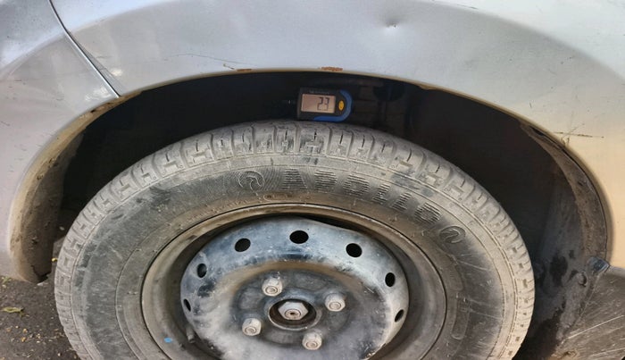 2014 Maruti Alto 800 LXI, Petrol, Manual, 37,423 km, tyre